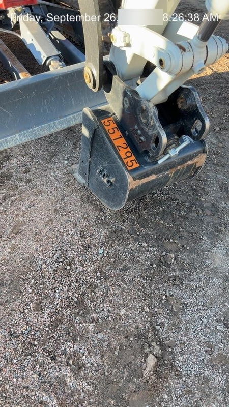 2025 TAKEUCHI 18" HD Bucket - Takeuchi
