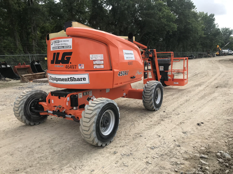 2019 JLG 450AJ