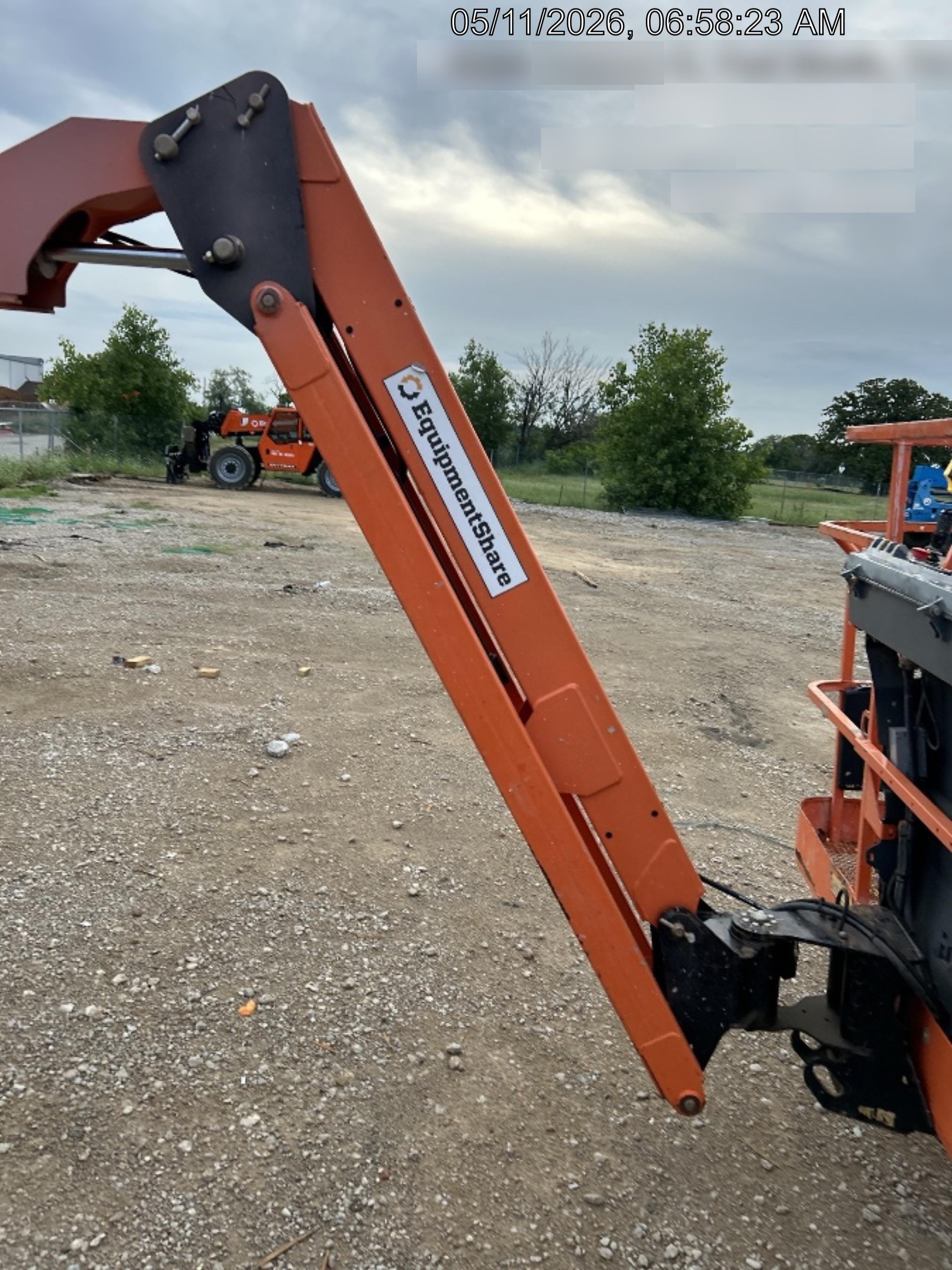 2019 JLG 460SJ