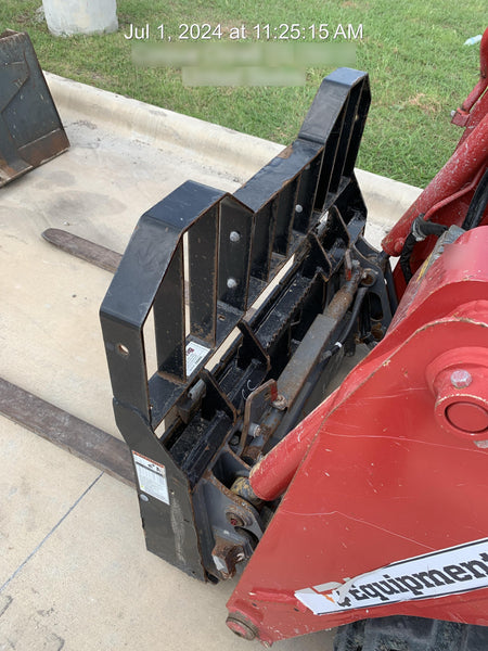 2023 VIRNIG 48" Pallet Forks - Virnig
