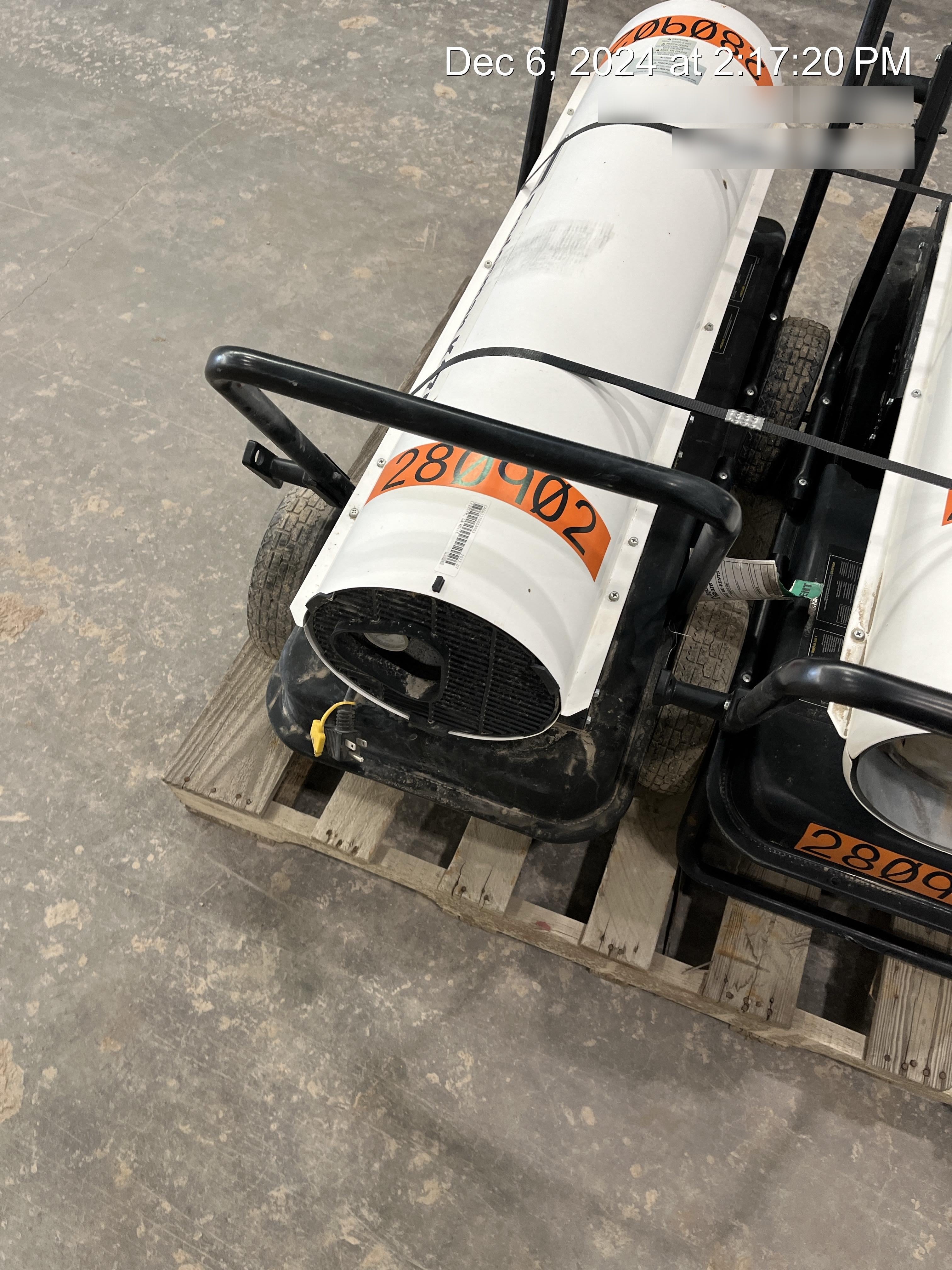 2022 LB WHITE Tradesman K175