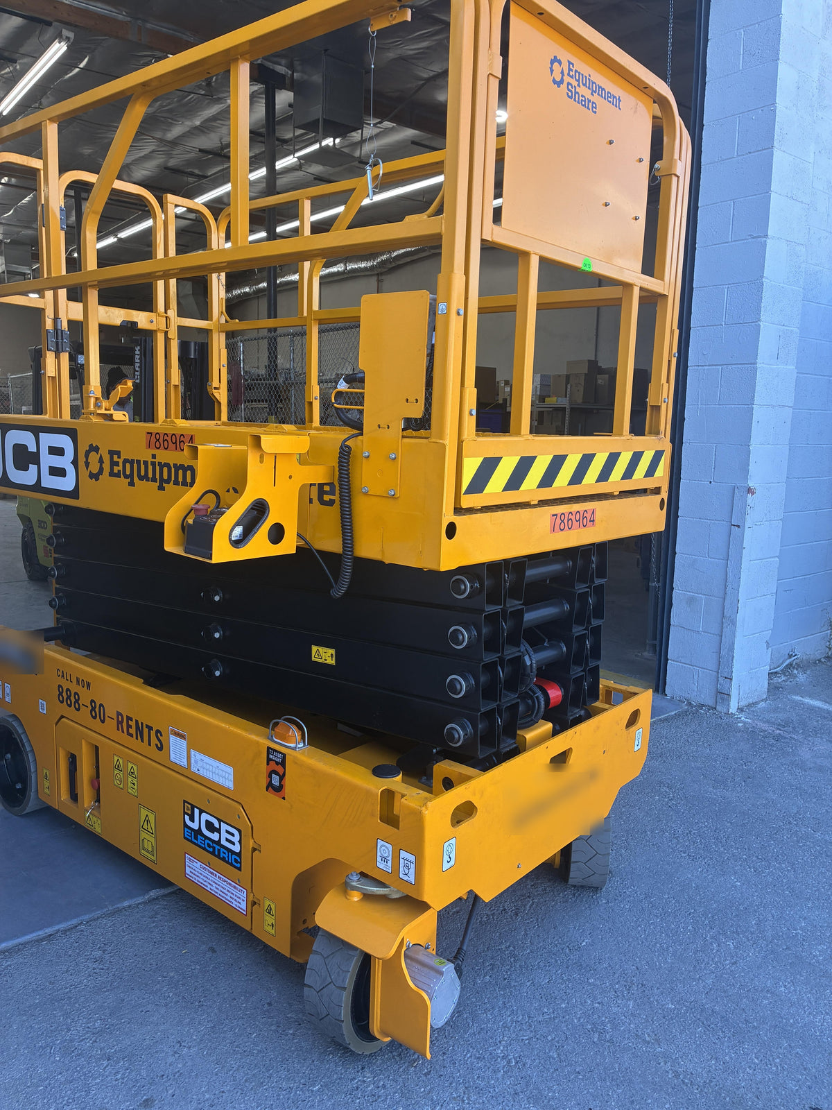 2026 JCB S3246E