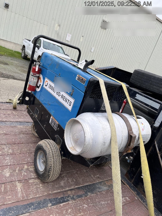 2019 Miller Electric BOBCAT 250 Standard w/Running Gear, Bracket, Hose