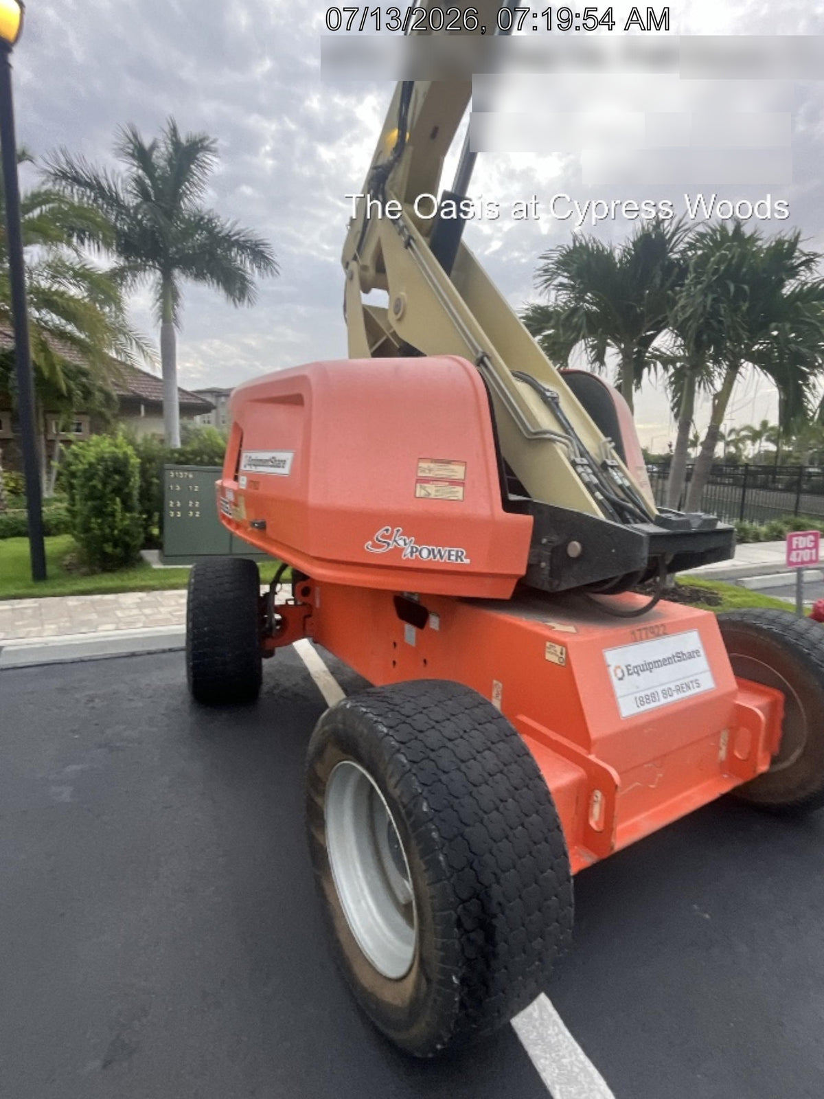 2021 JLG 660SJ