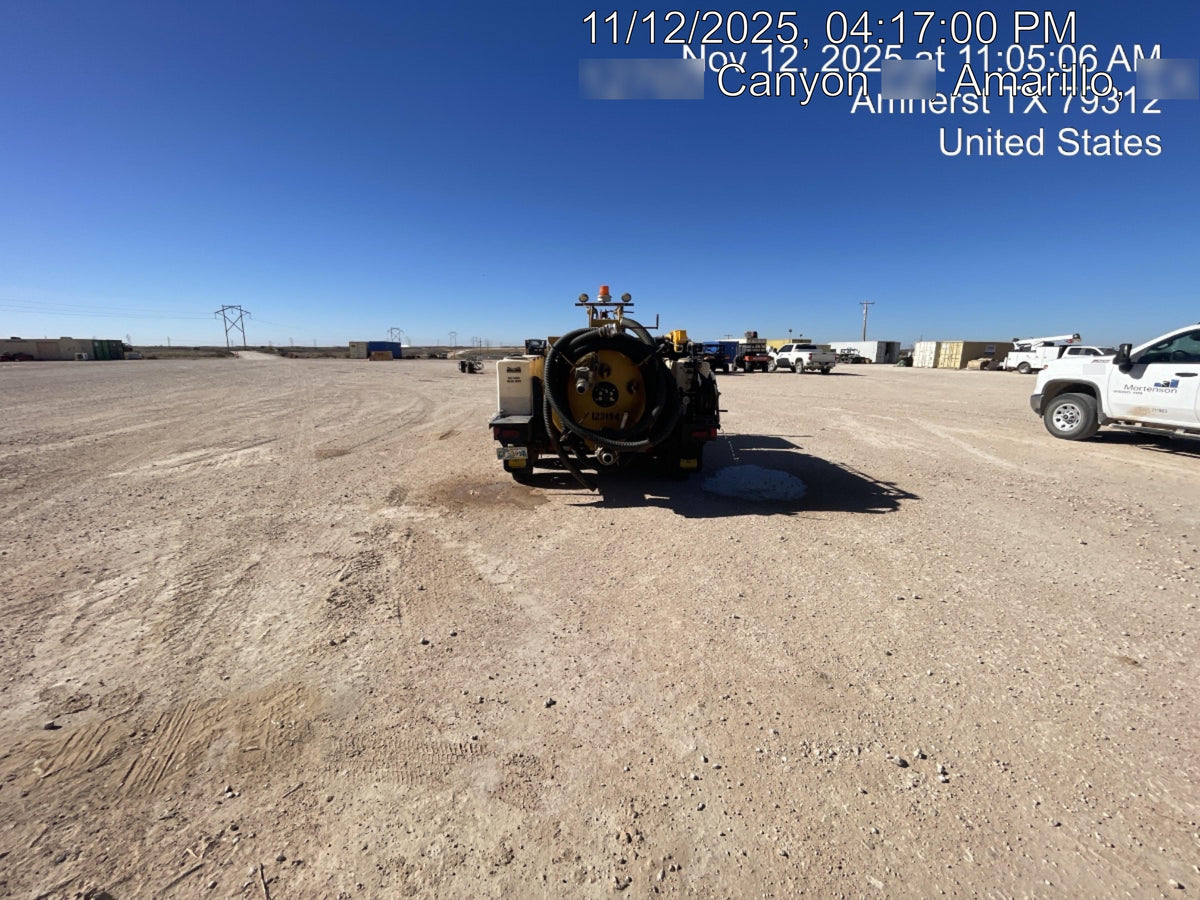 2021 VAC-TRON LP573XDT