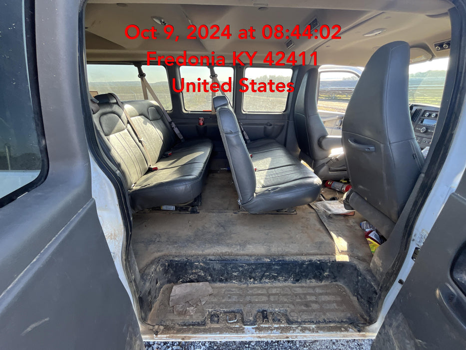 2023 CHEVROLET Express Van - Rental