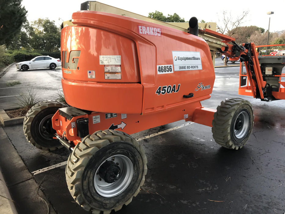 2019 JLG 450AJ