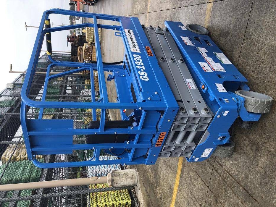 2019 Genie GS-1930 Fixed Rails with Chain Entry