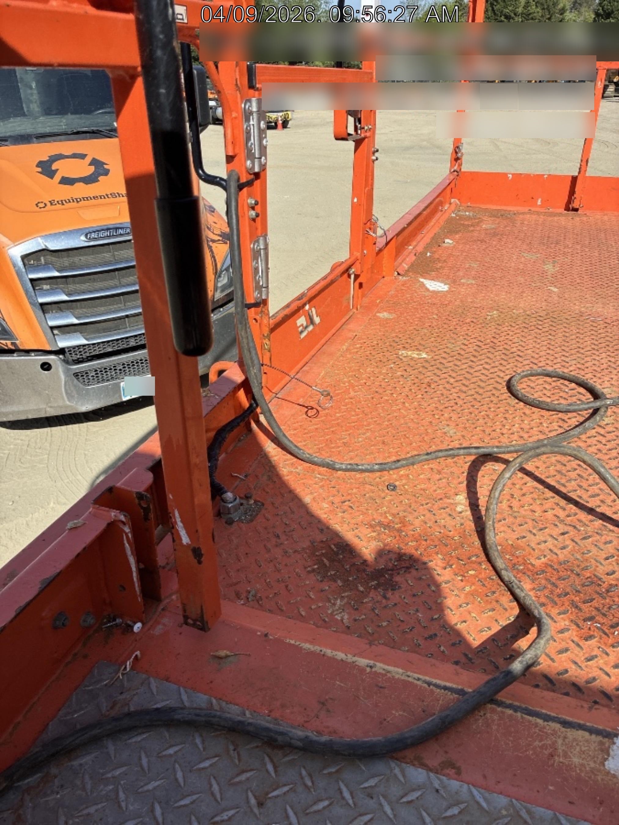 2022 JLG 4394RT