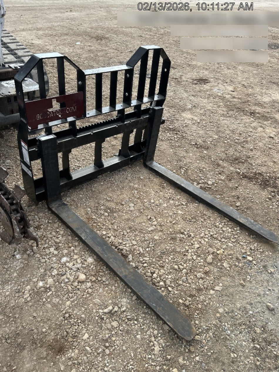 2025 VIRNIG 48" Pallet Forks - Virnig