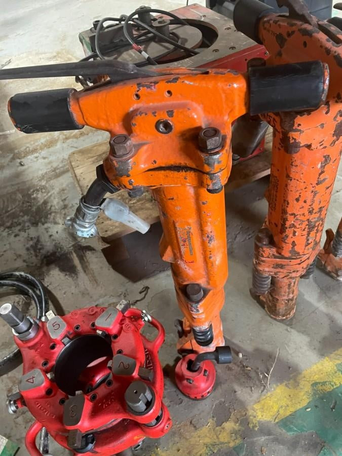 2021 MICHIGAN PNEUMATIC MP-TPB90-118