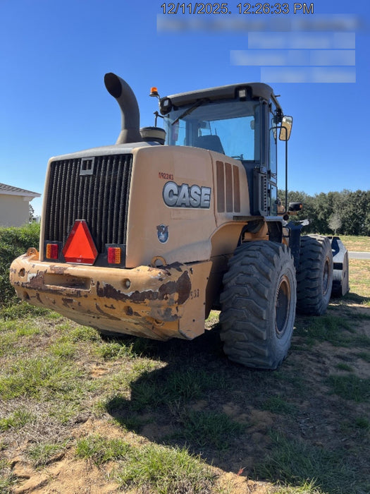 2016 Case 621F CLOSED CAB, JRB 416 STYLE HYD COUPLER