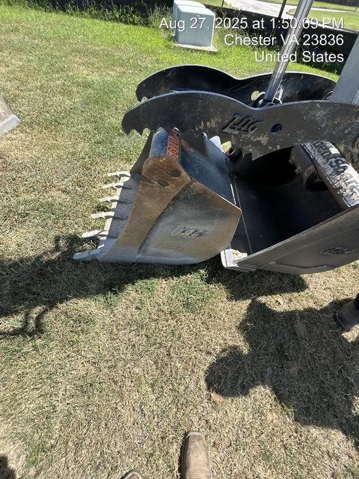 2025 TAKEUCHI 36" Bucket - Takeuchi