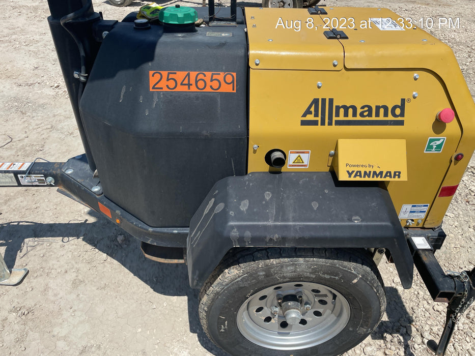 2022 Allmand NLV3GR (4) LED Light Fixture 350W, 23' Vertical Mast, 3kW Prime, Towable, ES Decals, T3
