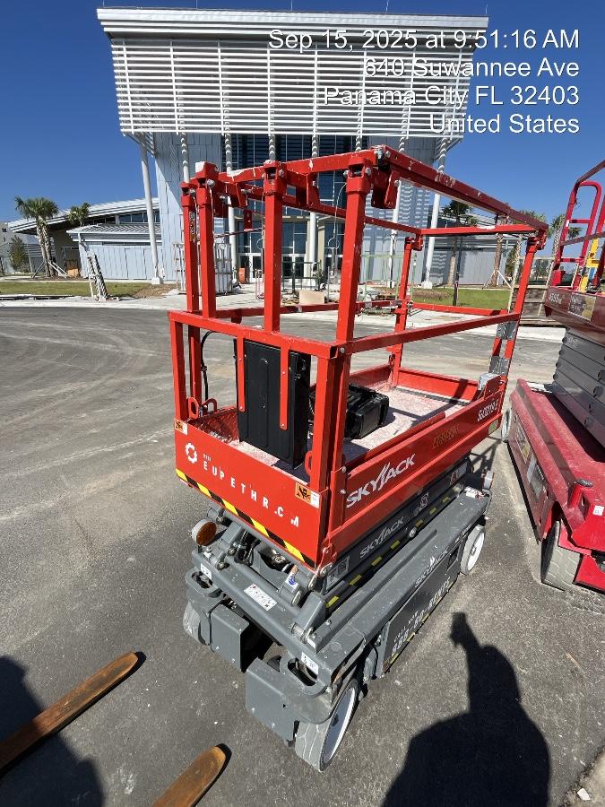 2024 Skyjack SJ3219 Electric Drive, Sld NM Tires, DBcns, RFRails, Power to Platform, T3 + Access Control
