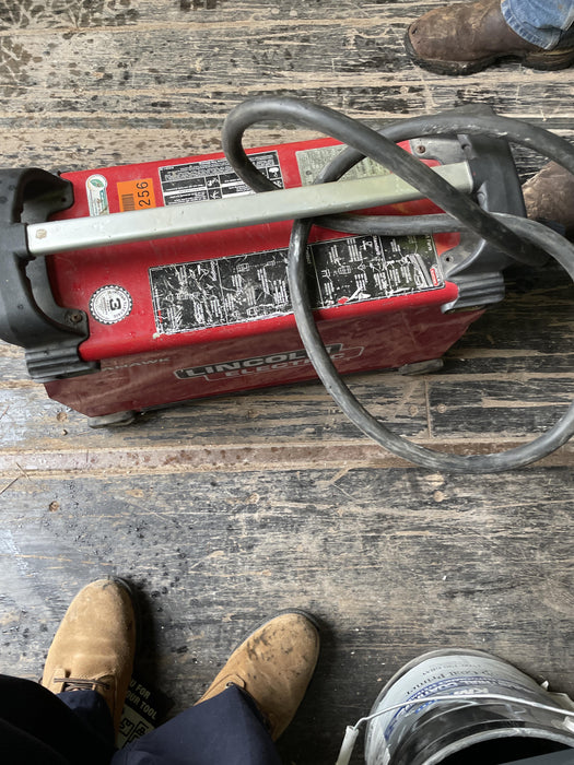 2020 LINCOLN ELECTRIC TOMAHAWK 1000