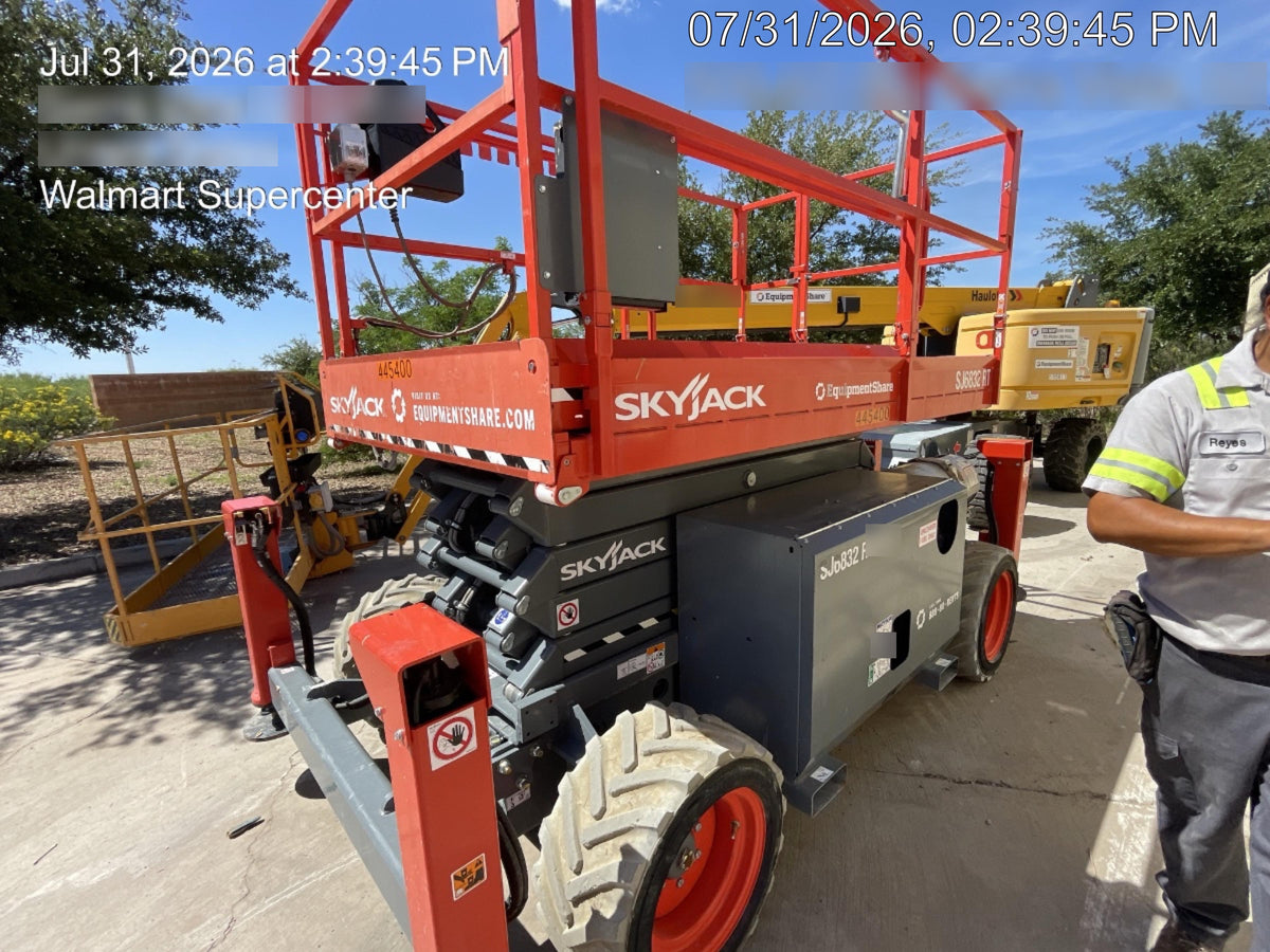 2024 SKYJACK SJ6832 RT