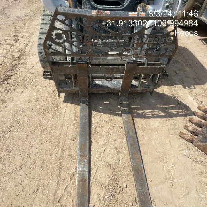 2021 PALADIN 48" Pallet Forks - Paladin
