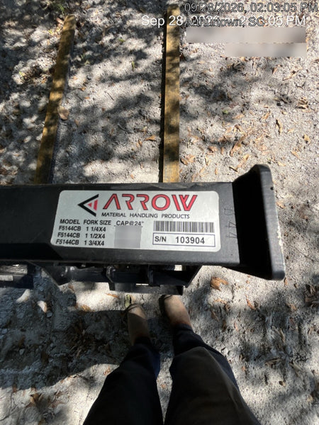 2026 ARROW MATERIAL HANDLING 72" Pallet Forks - Arrow