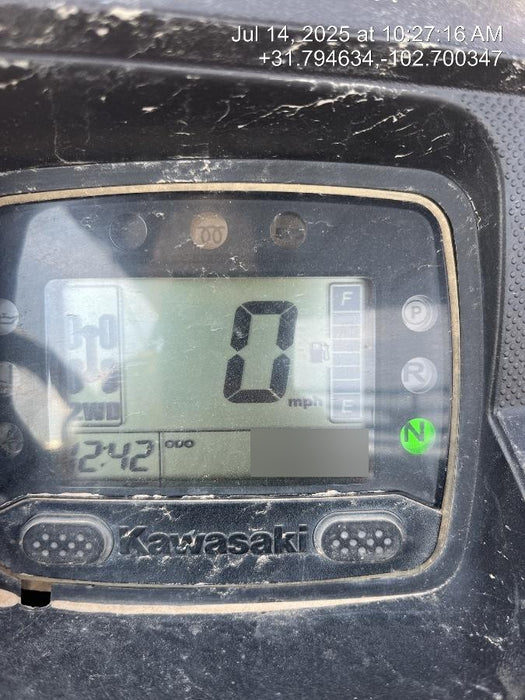 Kawasaki Mule PRO-DXT Standard Options, Backup Alarm, Beacon, Plastic Hard Top, Poly Windshield, Horn Kit