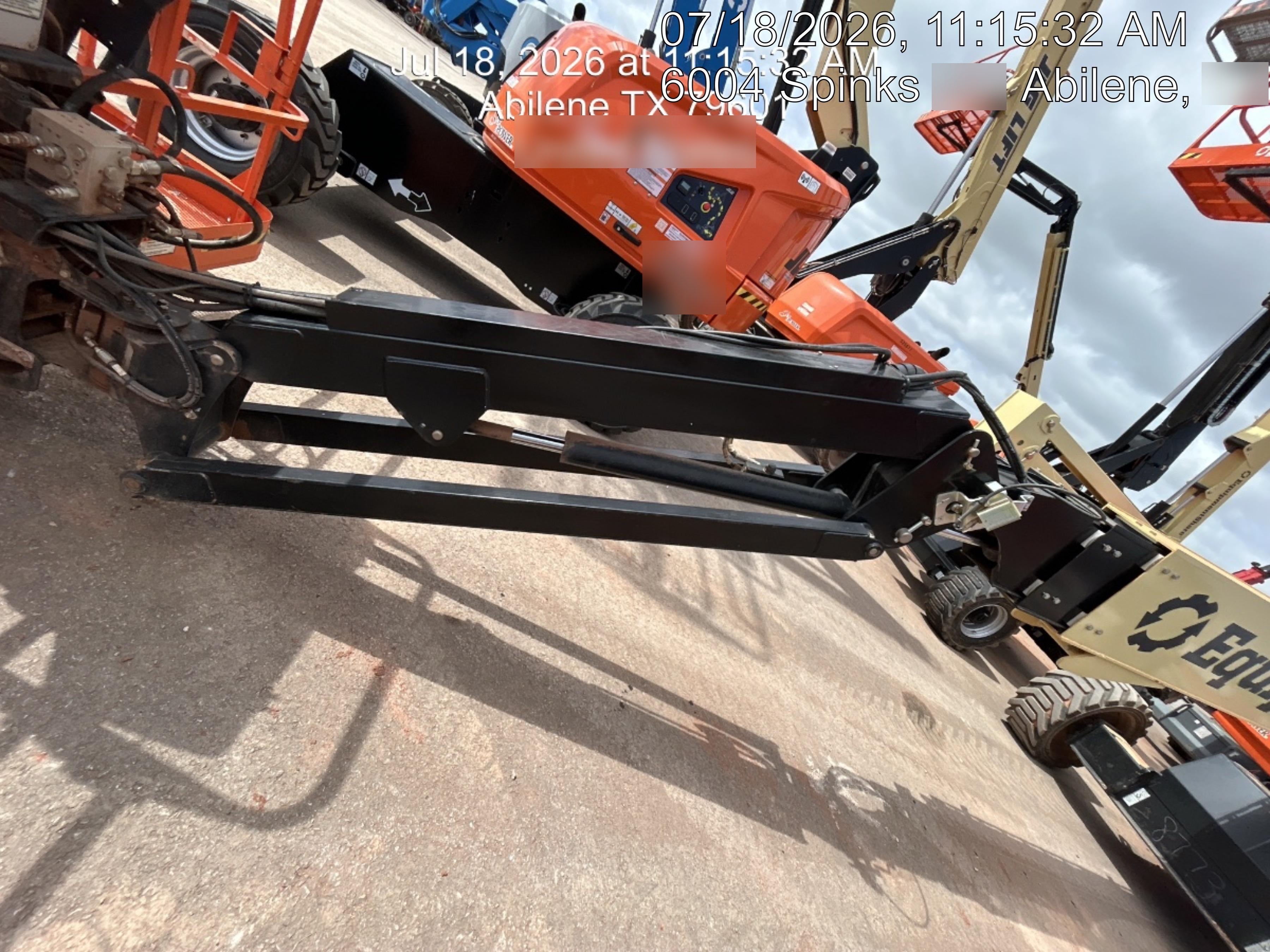 2025 JLG 660SJ