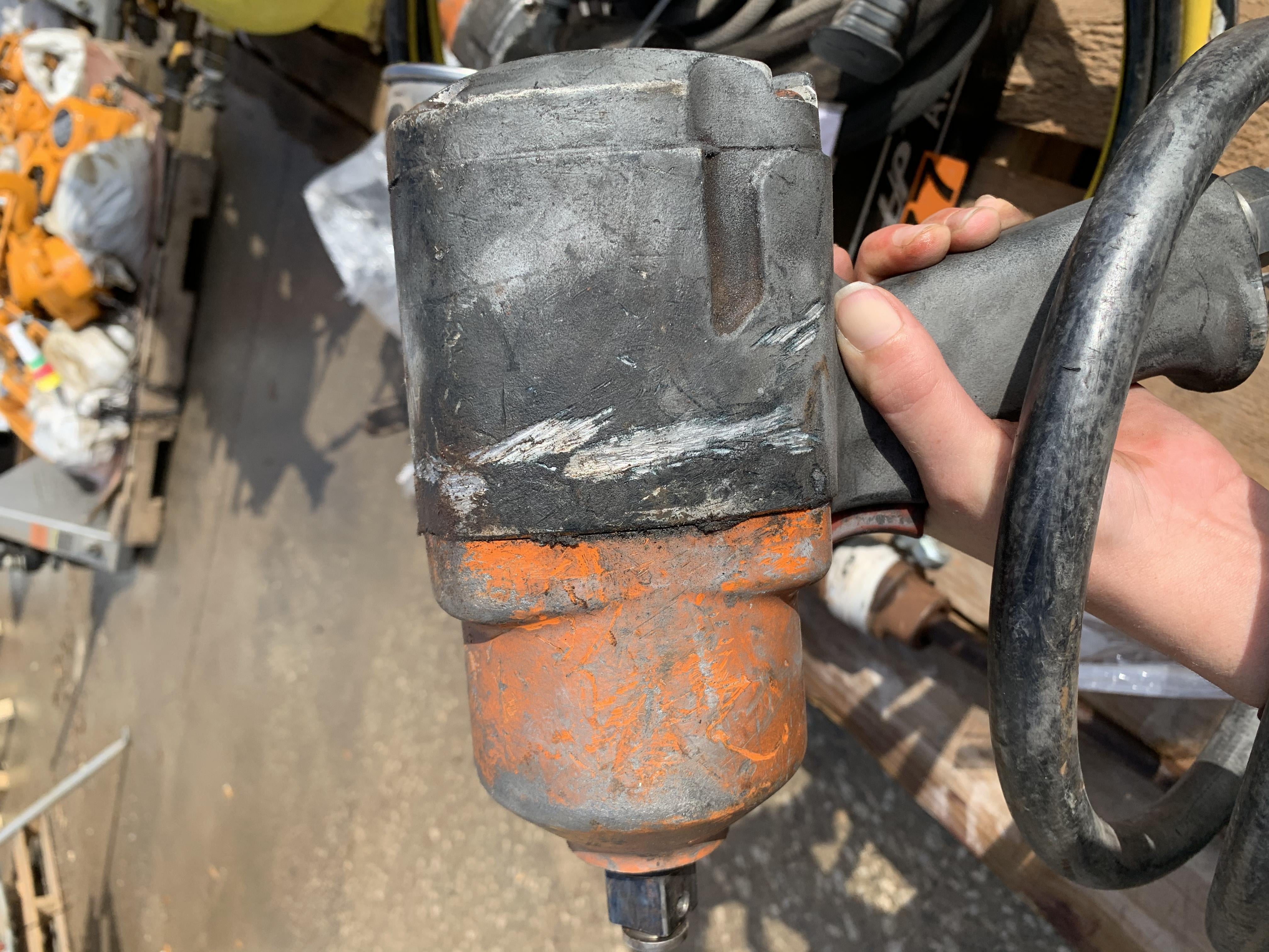 2020 MICHIGAN PNEUMATIC 750SS