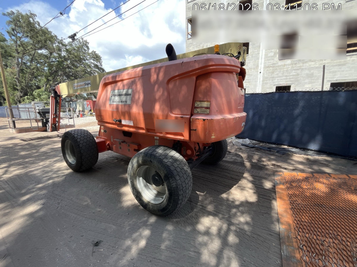 2019 JLG 660SJ
