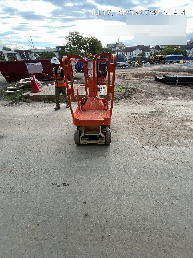 2021 JLG 1230ES