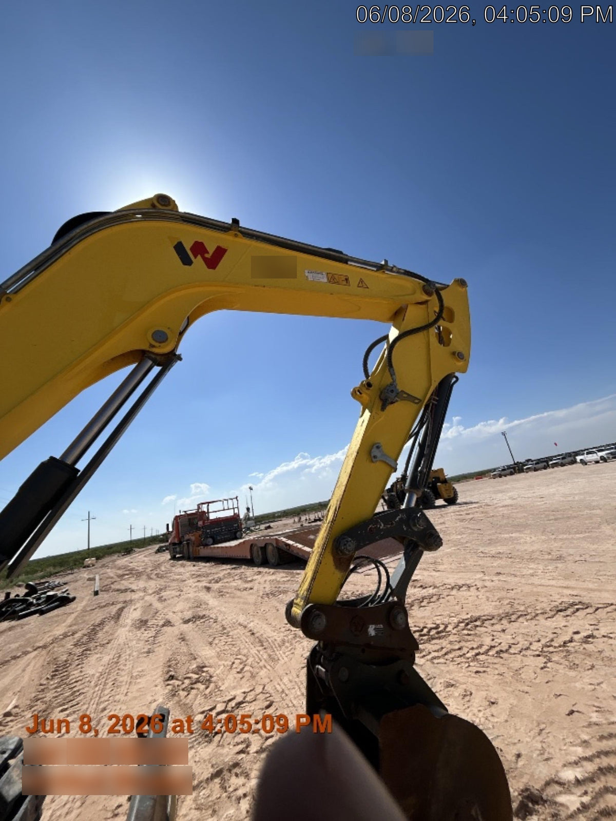 2019 Wacker Neuson ET90 Enclosed Cab, Hybrid Tracks, Long Dipperstick, T4, Hydraulic Thumb w/Manual QC, Buckets: 18/24/36"
