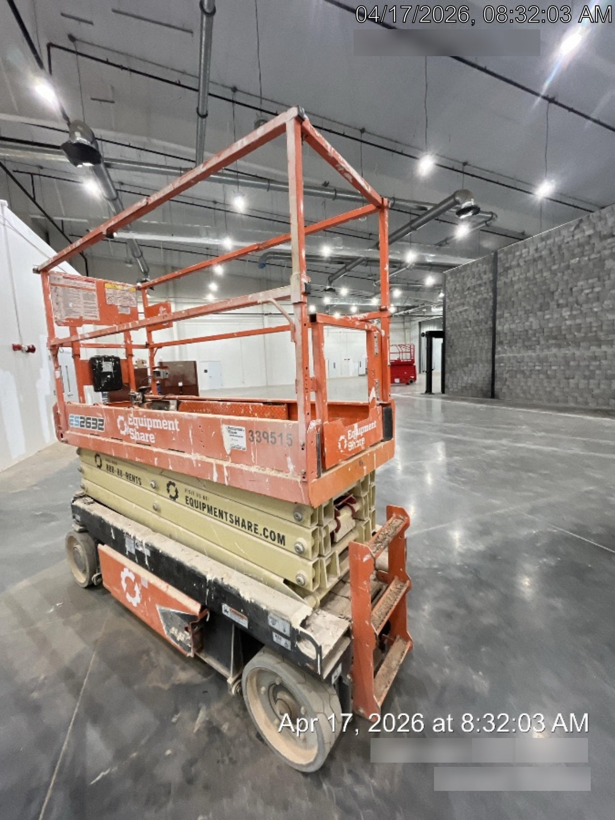 2023 JLG ES2632