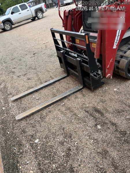 2025 ARROW MATERIAL HANDLING 24" Pallet Fork Frame