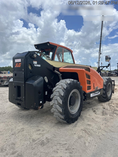 2023 JLG 1732