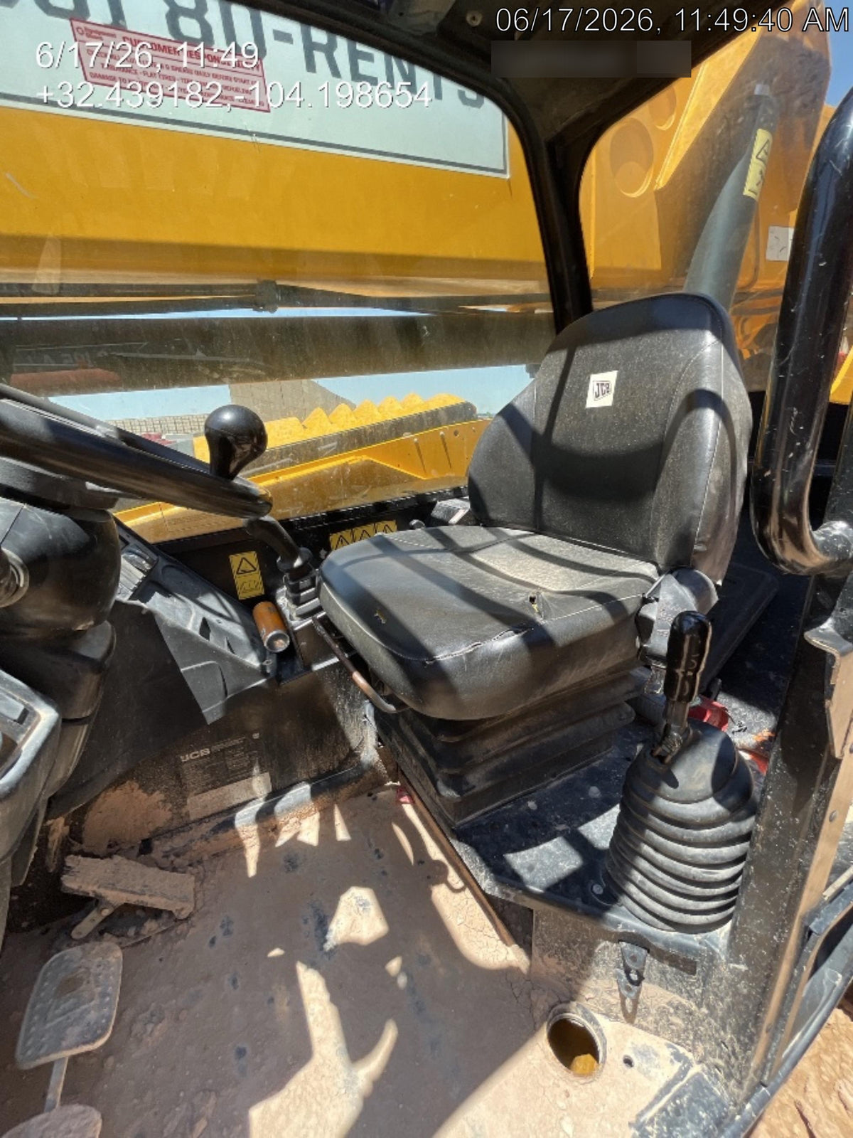 2022 JCB 510-56