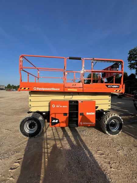 2025 JLG RT4394