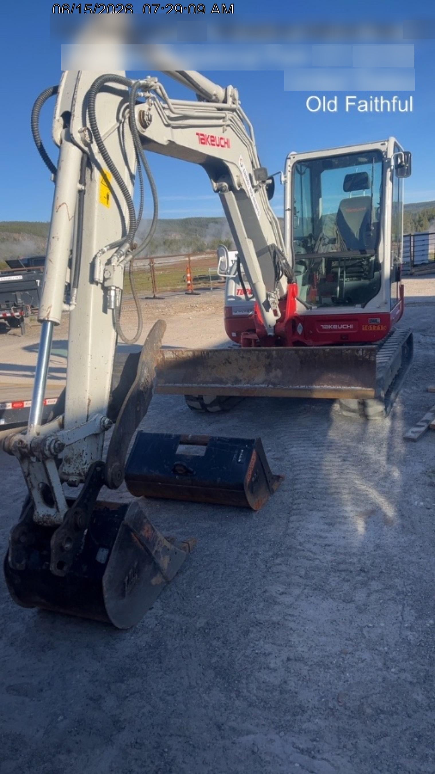 2021 TAKEUCHI TB260