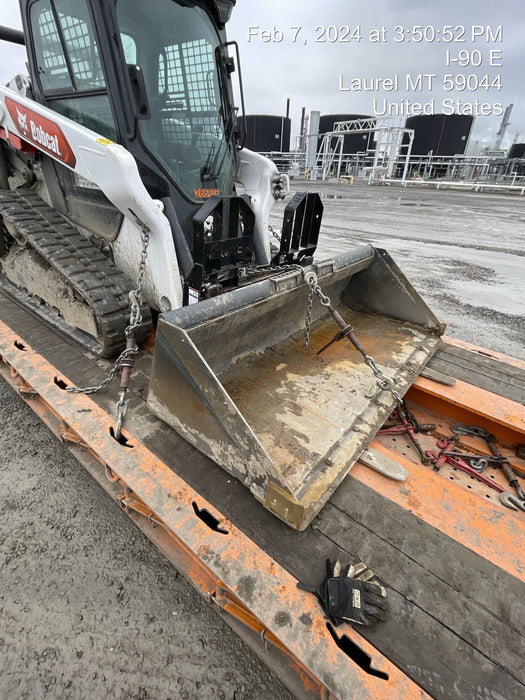 2022 TAKEUCHI 48" Pallet Forks - Takeuchi