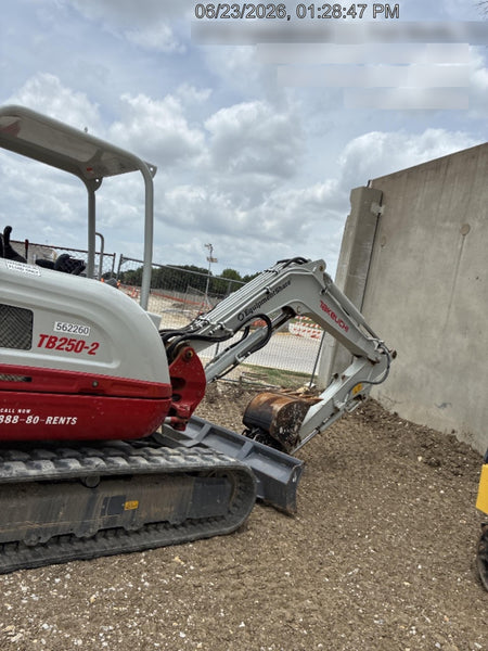 2025 TAKEUCHI TB250-2R