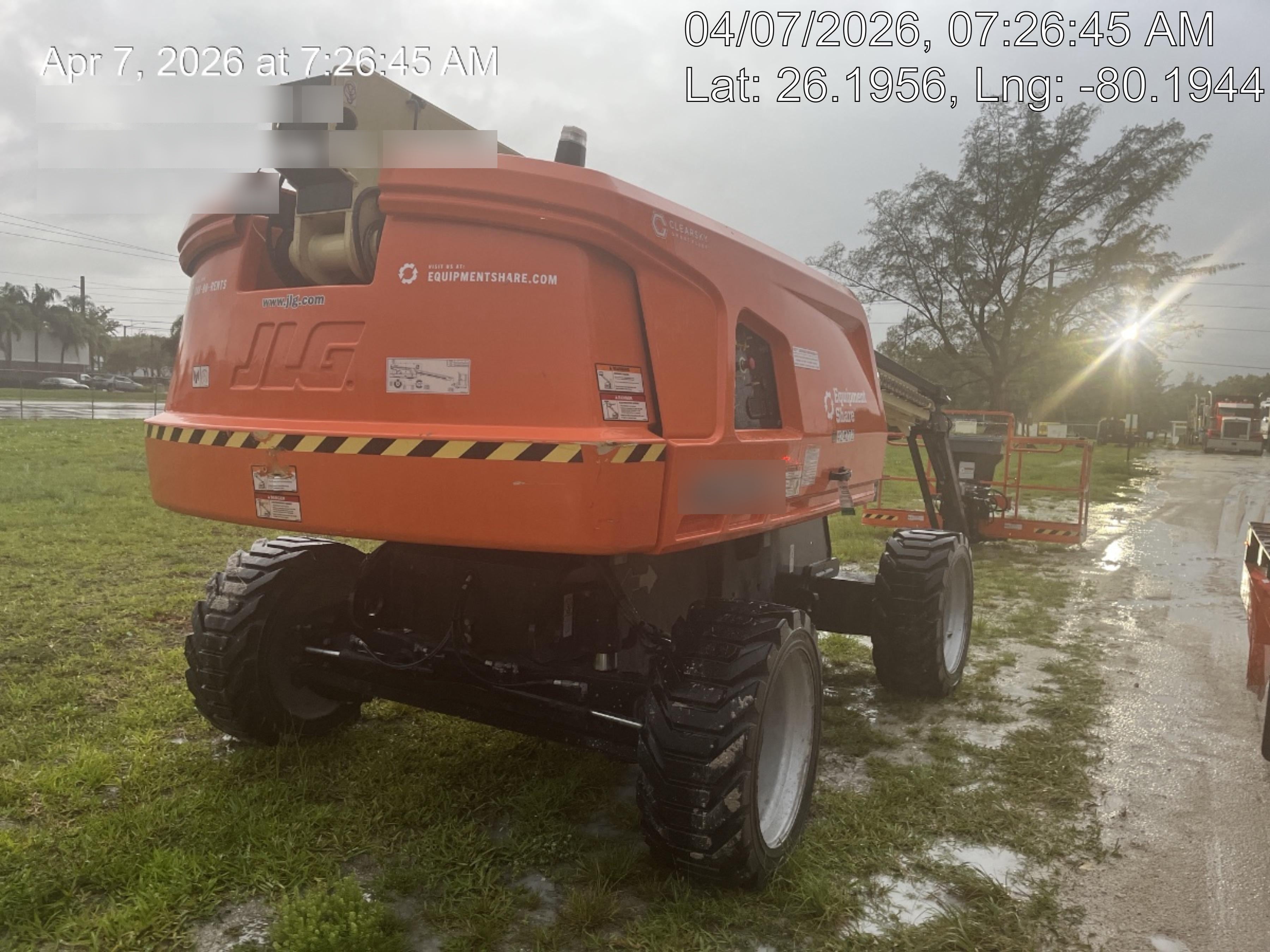 2024 JLG 660SJ