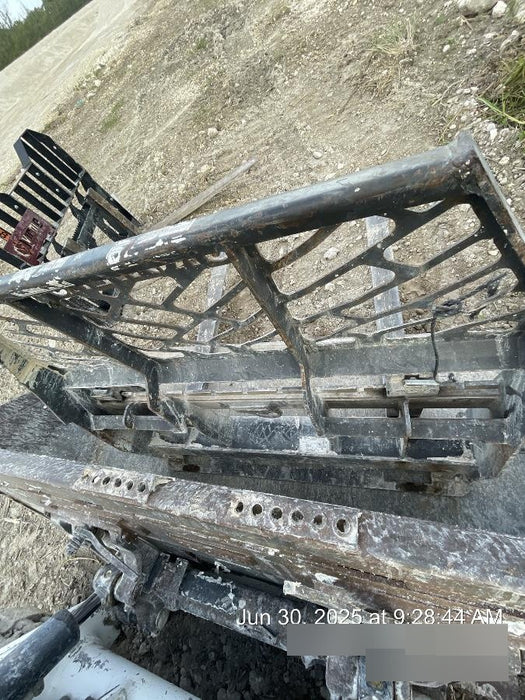 2022 ARROW MATERIAL HANDLING 48" Pallet Forks - Arrow