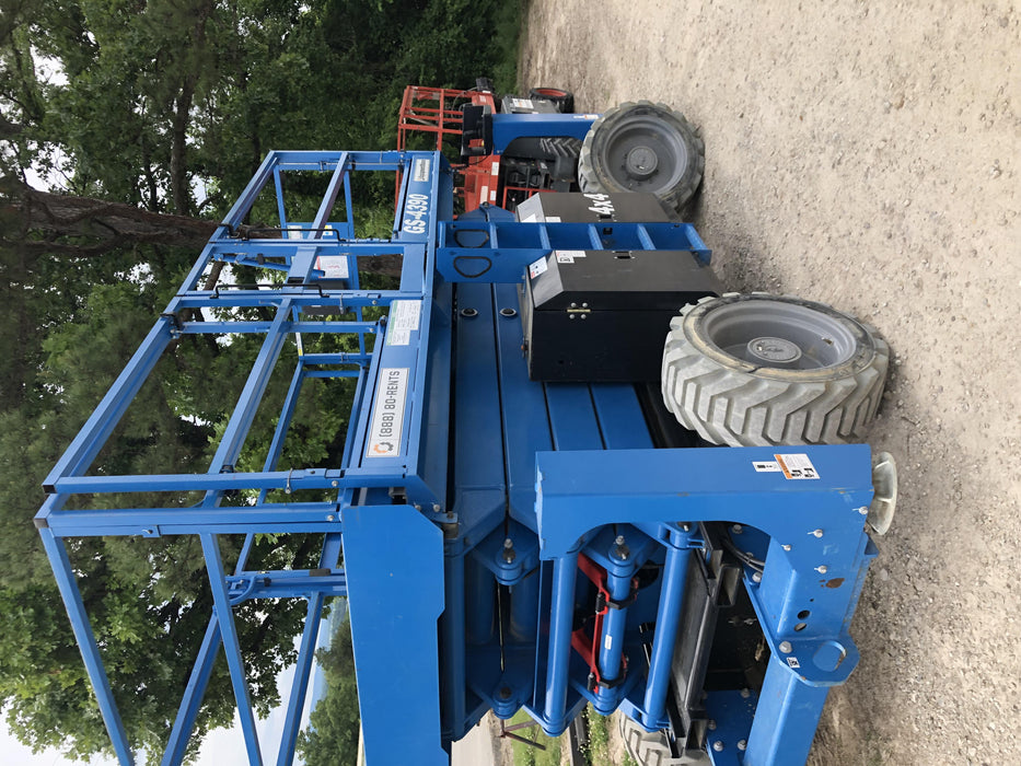 2018 GENIE GS-4390 RT