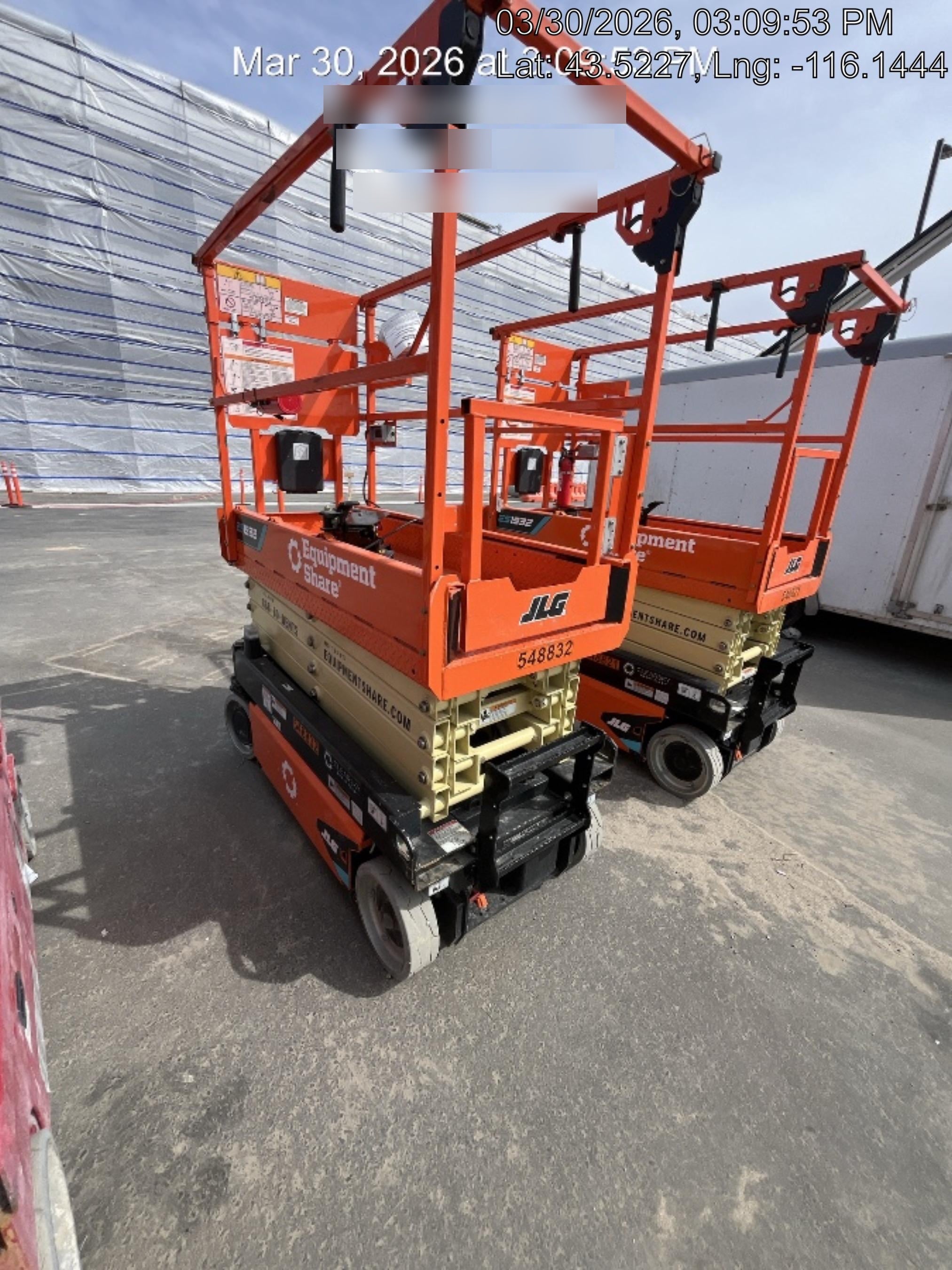 2025 JLG ES1932