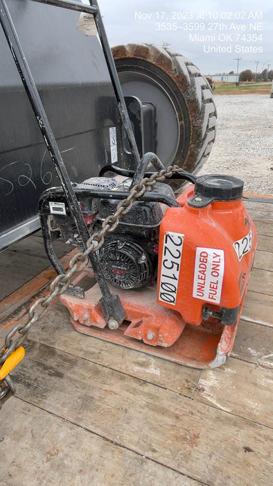 2022 Multiquip MVC88VTHW Plate Compactor, 20", w/Water Tank, Honda GX160