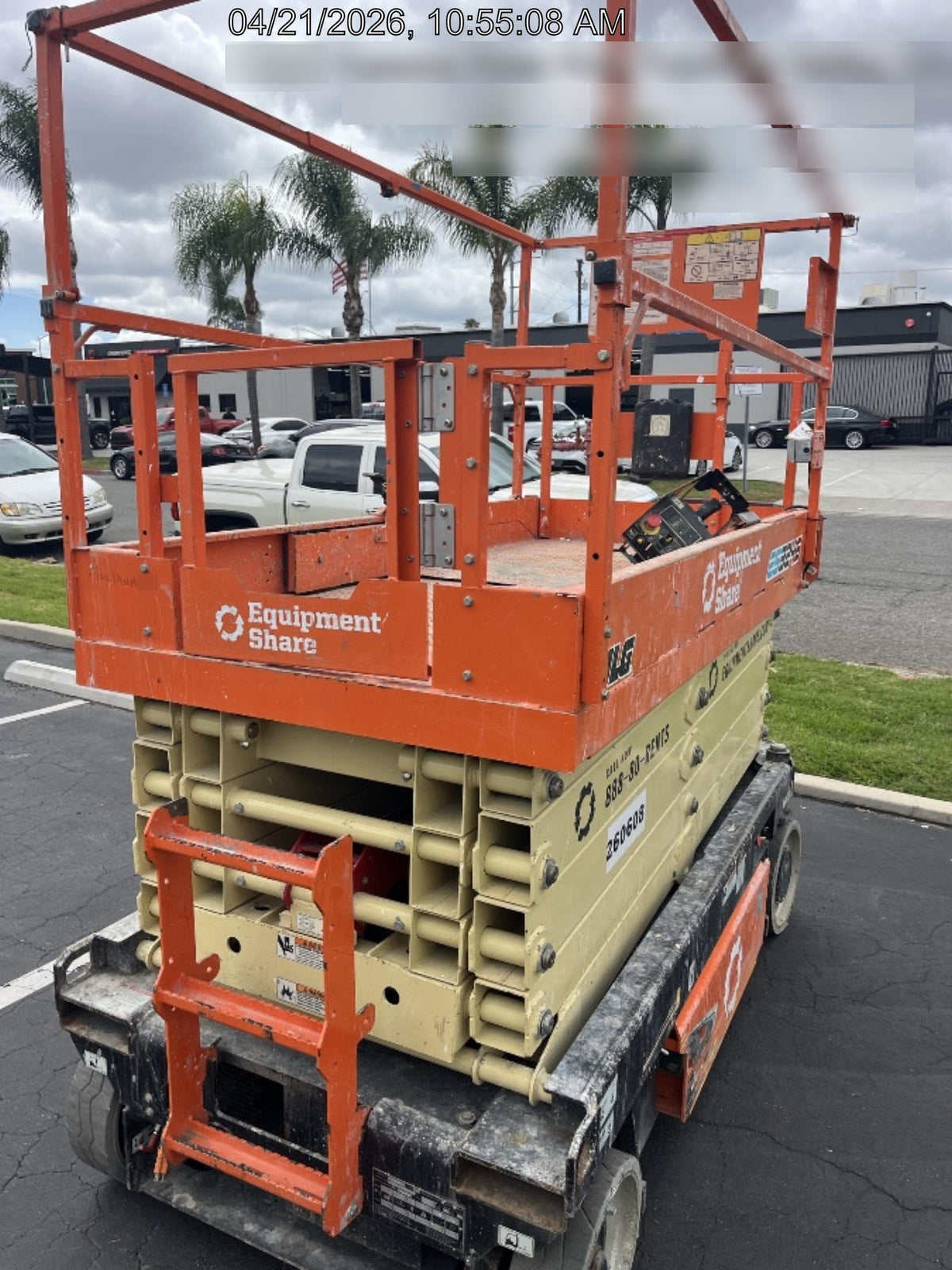 2022 JLG ES3246