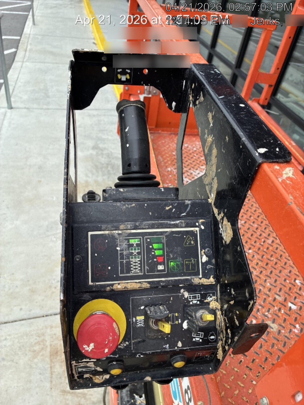2021 JLG ES1932