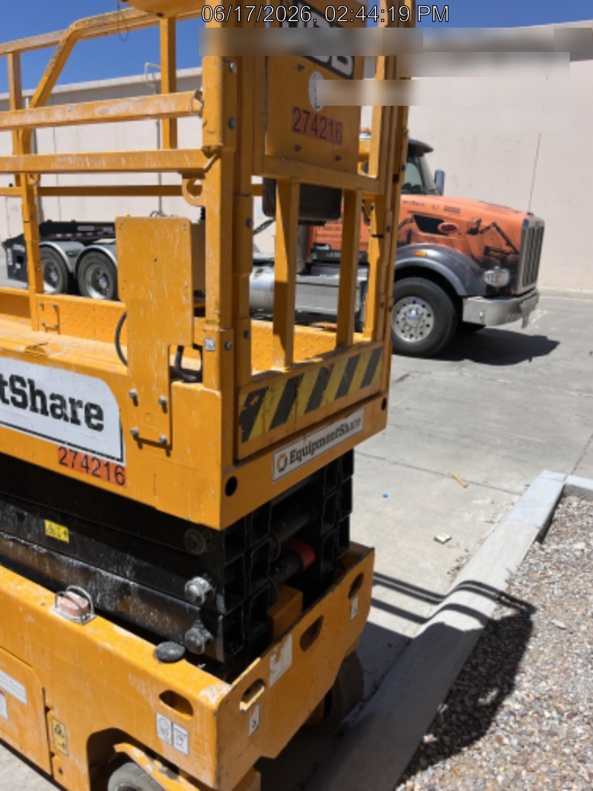 2023 JCB S2632E