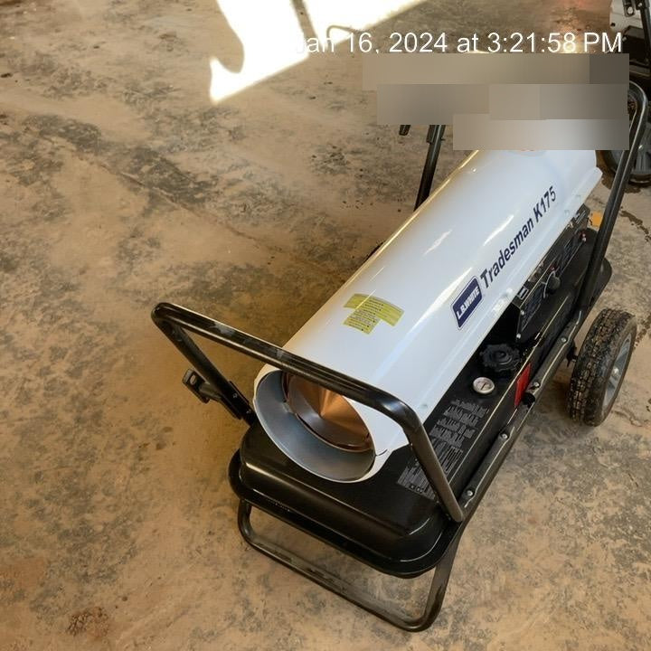 2022 LB WHITE Tradesman K175