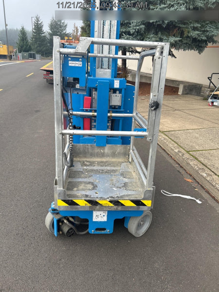 2020 GENIE GR-20