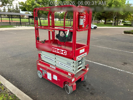 2020 MEC 1330SE Solid NM Tires, Steel Swing out Doors, LCS, Beacon, 900W Inverter