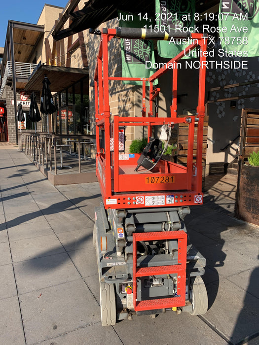 2020 Skyjack SJIII-3219 Solid NM Tires, Half height spring hinged entry gate, Dual Beacons, 800W Inverter