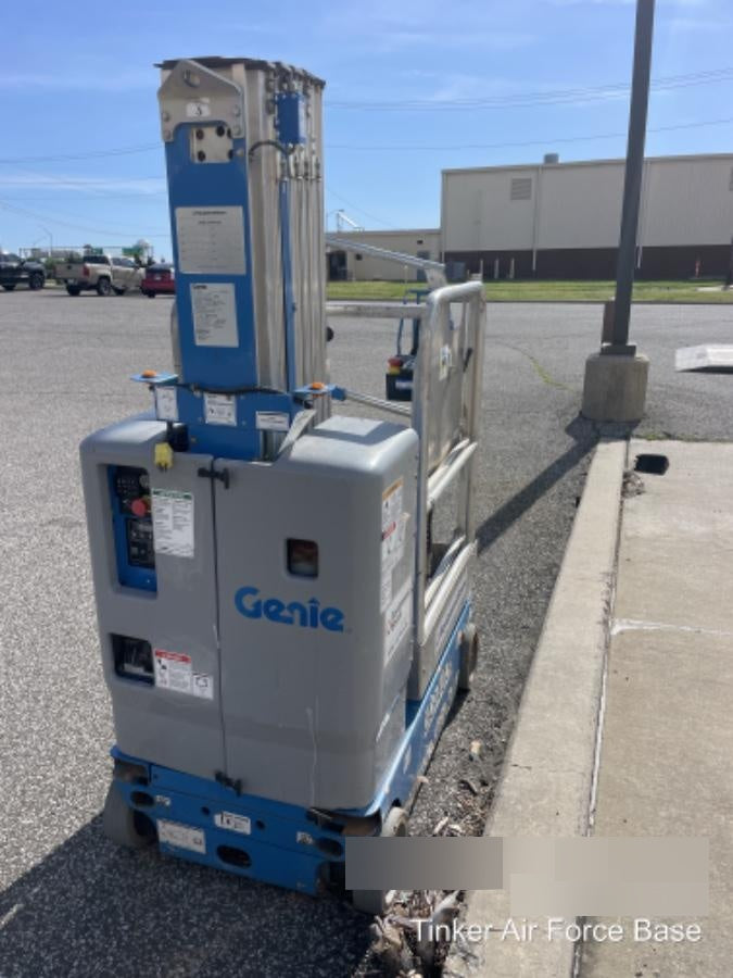 2019 GENIE GR-20
